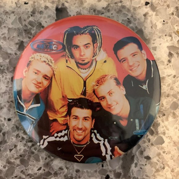 Blast from the Past: *NSYNC Vintage Pins (set of 5) Bringing the '90s Back! - Picture 6 of 9